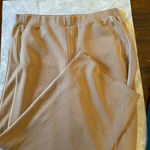 AERIE  Off-line knit pants size XL and barely use condition